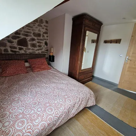 Casa de Férias House With 3 Bedrooms And 2 Bathrooms In Carolles